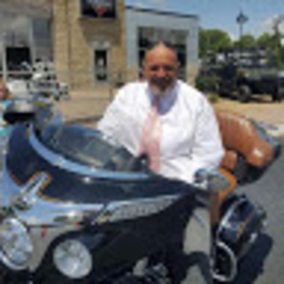 Meet your Posher, Jameson - Picture 1 of 1